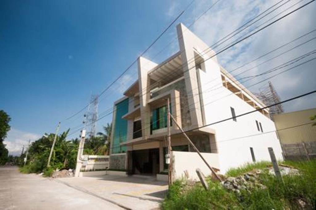 เอ็นเอฟ สวีตส์ Apartment Davao ภายนอก รูปภาพ