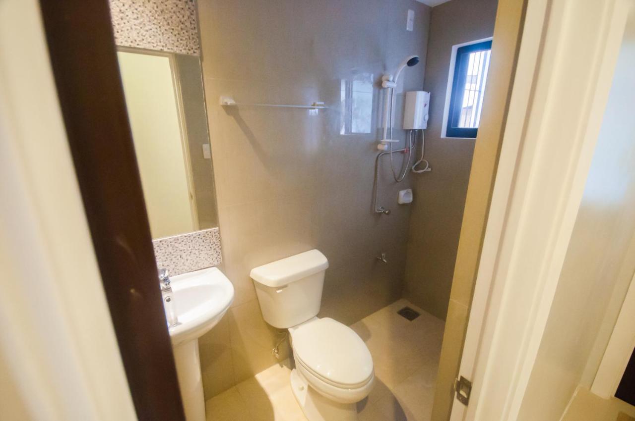 เอ็นเอฟ สวีตส์ Apartment Davao ภายนอก รูปภาพ
