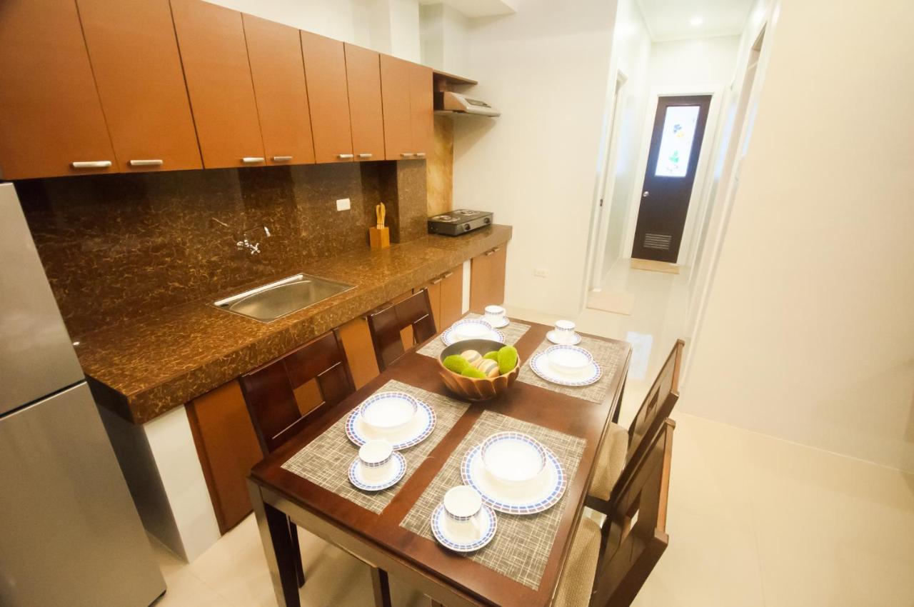 เอ็นเอฟ สวีตส์ Apartment Davao ภายนอก รูปภาพ